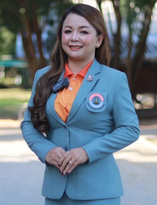 ดร.ราตรี เลิศหว้าทอง